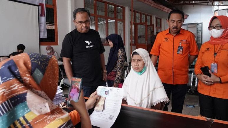 Pos Indonesia Ingatkan Batas Waktu Cairkan Bantuan Subsidi Upah Sebelum 20 Desember 2022