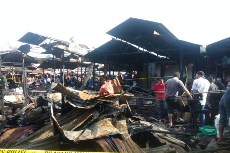 Kebakaran Pasar Bawah Bukittinggi Hanguskan 300 Kios, Kerugian Sekitar Rp2 Miliar