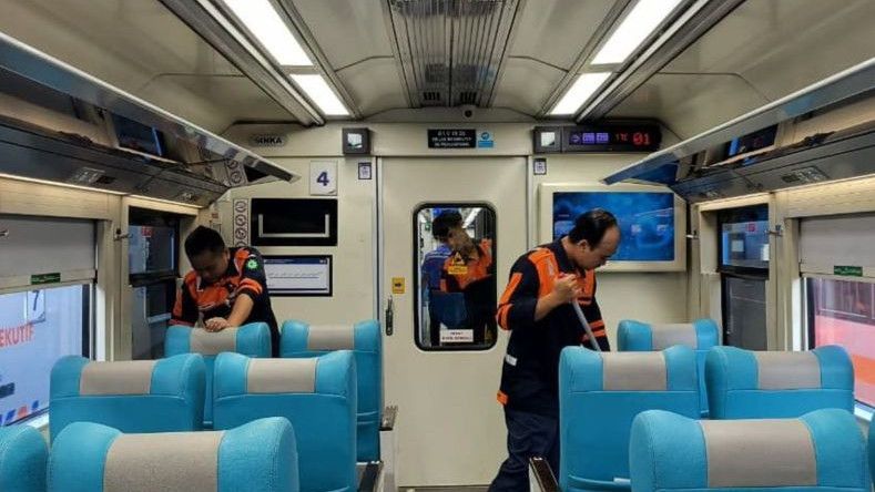 KAI Tolak Ide Legislator yang Minta Gerbong Khusus Rokok