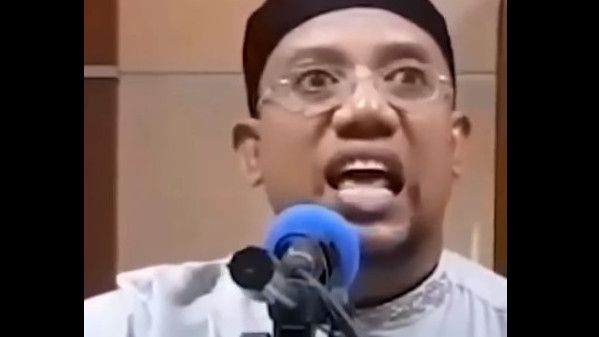 Ustaz Ini Sebut Indonesian Idol Acara Penyembahan Berhala, Abu Janda: Gini Amat Bangsaku..