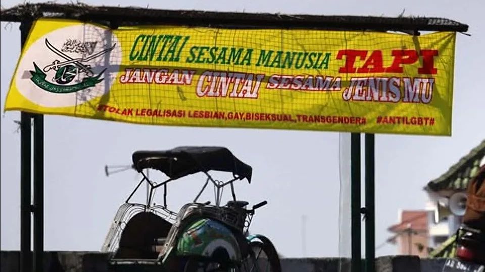 Grup Facebook 'Gay Makassar' Viral, Polisi dan Tokoh Agama Angkat Bicara