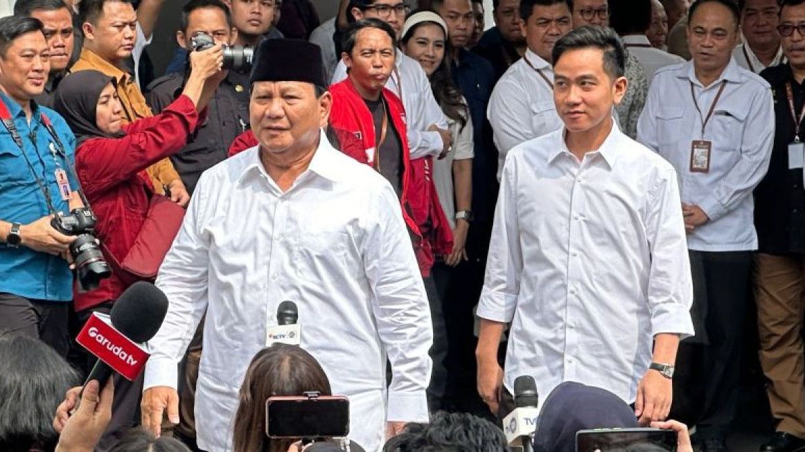 Survei Poltracking: 78,3 Persen Masyarakat Puas Kinerja Prabowo-Gibran