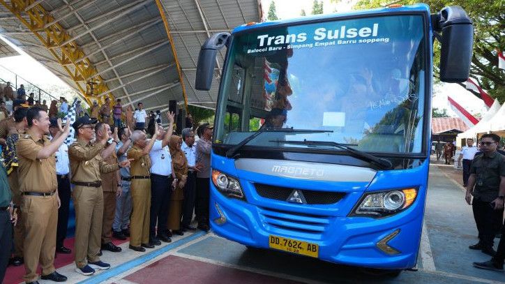 Bus Gratis Trans Sulsel Banyak Dipakai Warga Pulang Kampung, Pj Gubernur Zudan Semringah