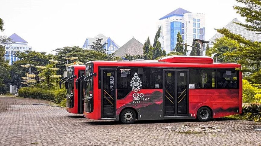 Bus Listrik Mangkrak di Surabaya Jadi Sorotan
