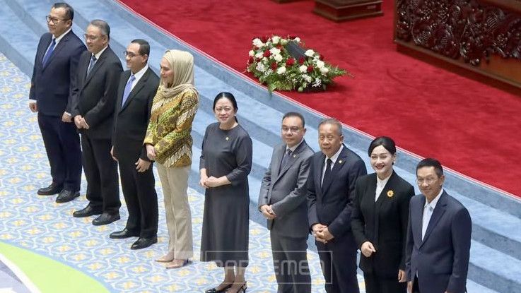 Disetujui DPR, Inilah Lima Komisioner OJK yang Baru