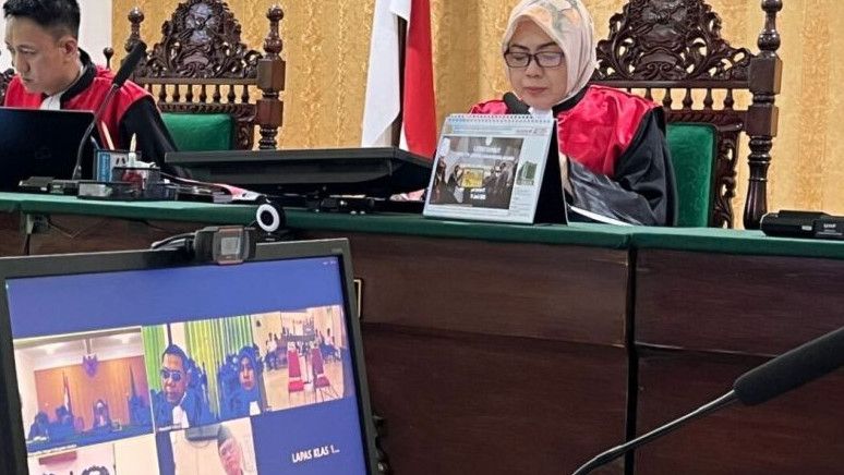 Jaksa Tuntut Dua Anggota Polri Jawa Timur 4 Tahun 6 Bulan Penjara Kasus Peredaran Narkoba