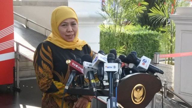 Bertemu Jokowi di Istana, Khofifah Bantah Bahas Soal Pilpres