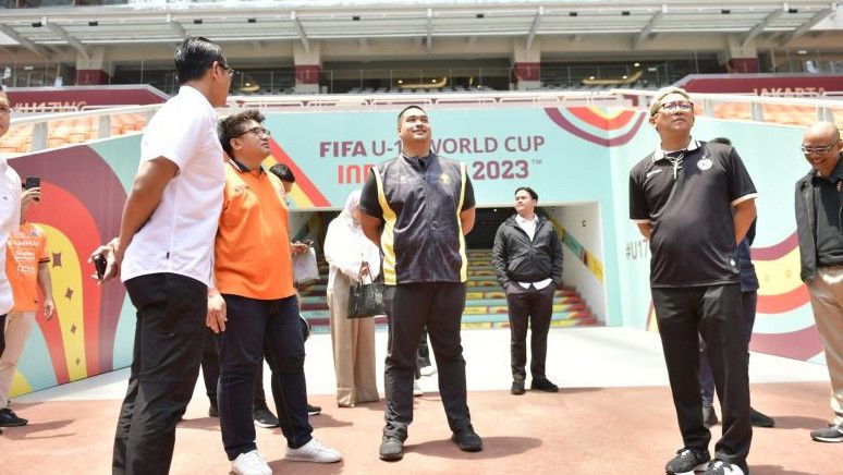 Menpora Bahas Rencana Persija Bermarkas di JIS, Akui Merasa Senang