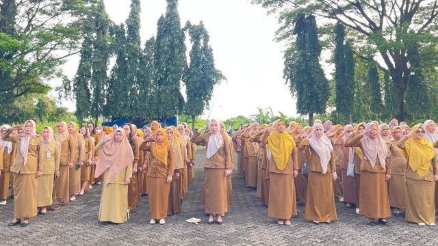 Pemerintah Batasi Perjalanan Dinas dan Suruh ASN WFH Tiap Jumat