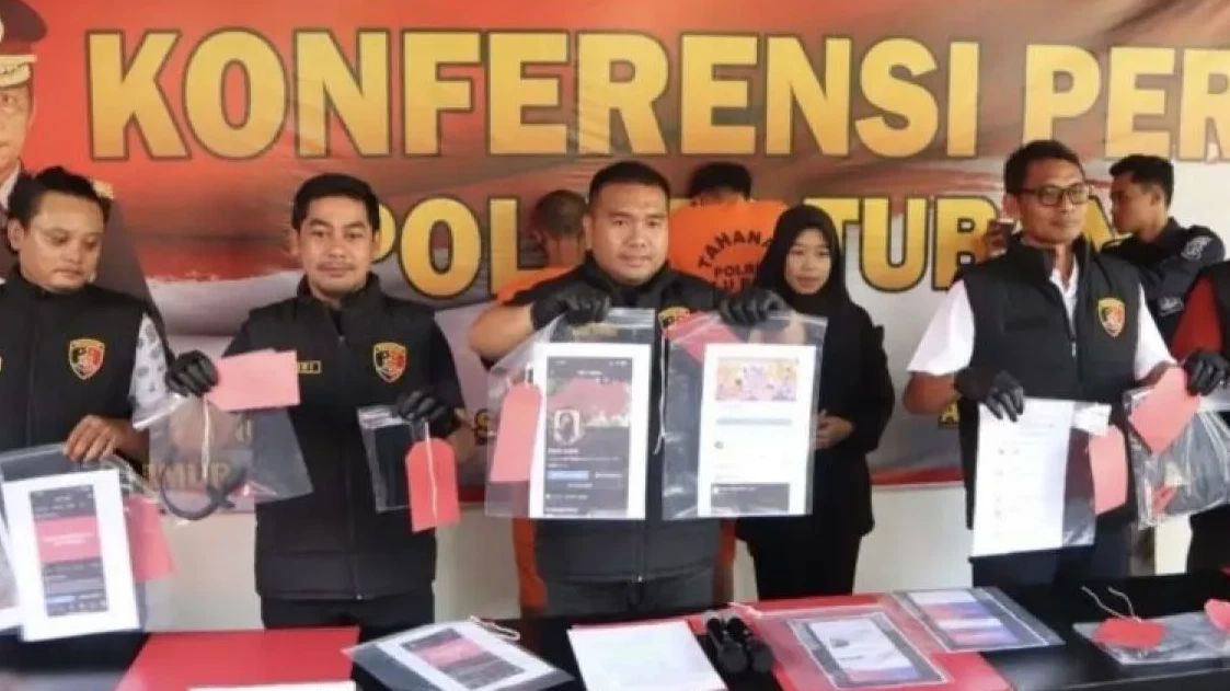 Polres Tuban Tangkap Dua Anggota Aktif Grup Facebook 