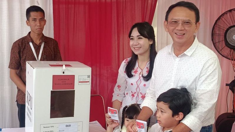 Baru Datang Bareng Anak-Istri, Ahok Langsung Nyoblos, Ogah Berlama-lama di TPS Pluit