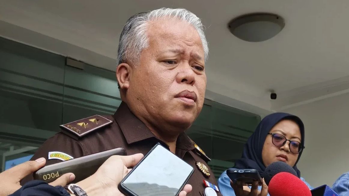 Kejagung Periksa Miss Indonesia 2010 Terkait Korupsi Minyak Mentah Pertamina