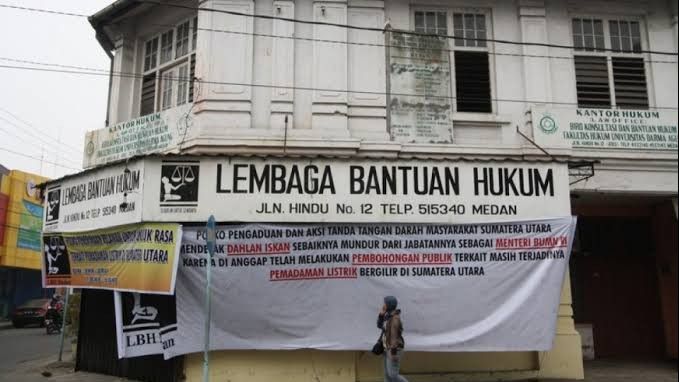 Polisi Gerebek Kantor Judi Online di Medan Saat Tak Ada Orang, LBH: Permainan atau Kecolongan?