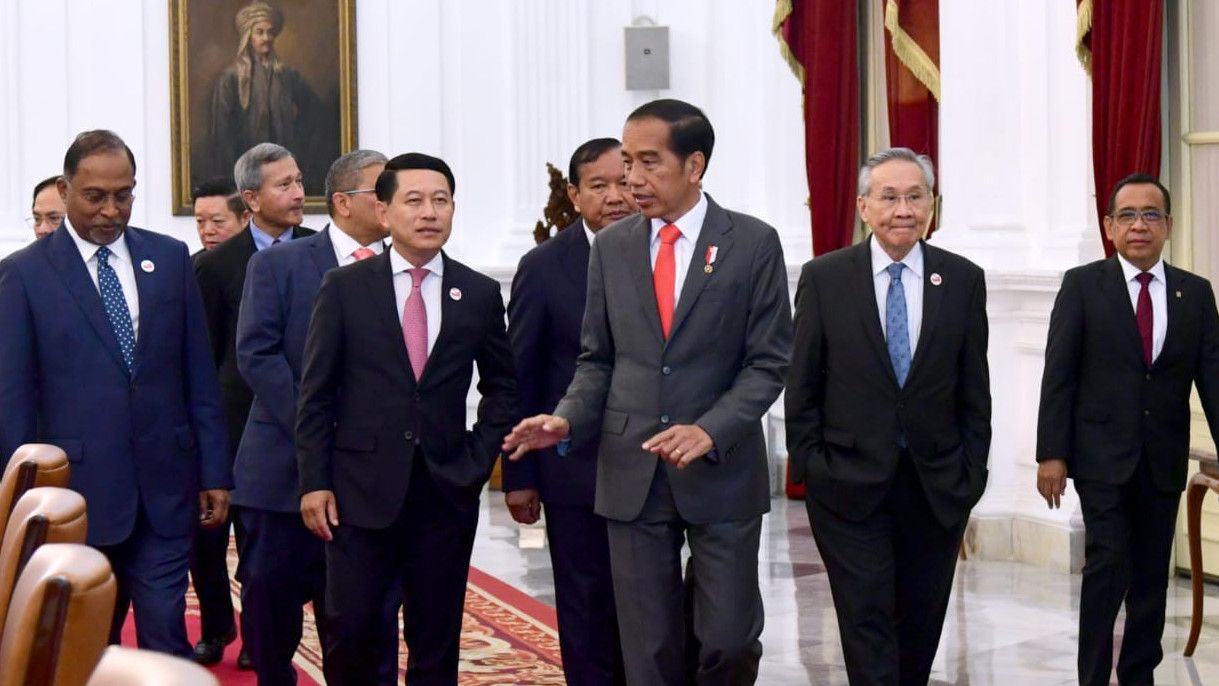 Jokowi ke Menlu ASEAN: Jangan Jadi Proksi Negara Mana Pun