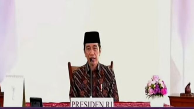 Demi Hentikan COVID-19, Jokowi Memohon Kepada Allah: Kita Panjatkan Doa Agar Ujian Pandemi Ini Segera Berakhir
