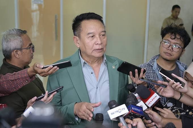 TB Hasanuddin Soal TNI Jaga Kejaksaan: Jangan Masuk Substansi Penegakan Hukum