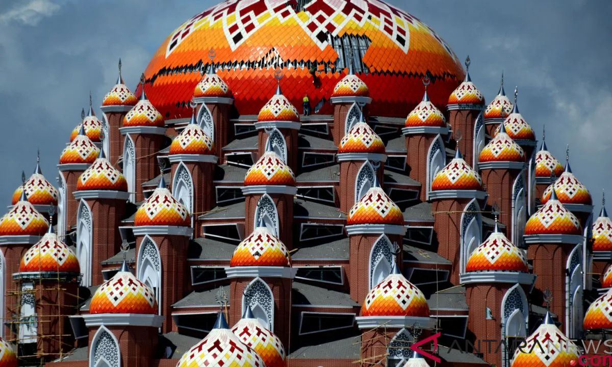Anggaran Besar dari Pemprov Sulsel Kurang Dinikmati Marbot Masjid 99 Kubah Makassar