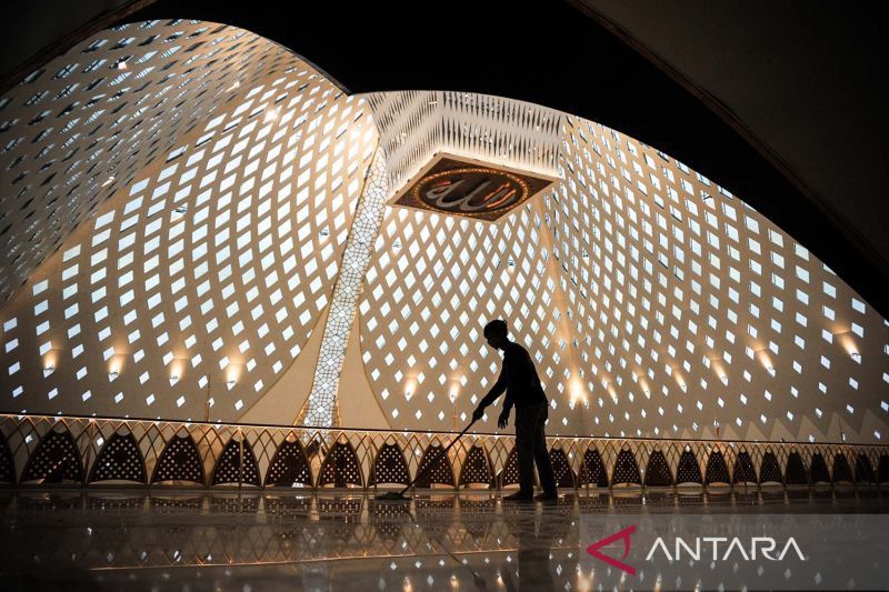 Tragis, Bocah Terjatuh dari Lantai 2 Masjid Al Jabbar Bandung, Wajahnya Cedera