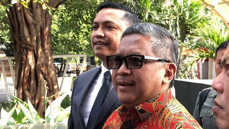 Penyidik KPK Sita Ponsel Hasto PDIP dan Kusnadi,  Pengacara Melapor ke Dewas