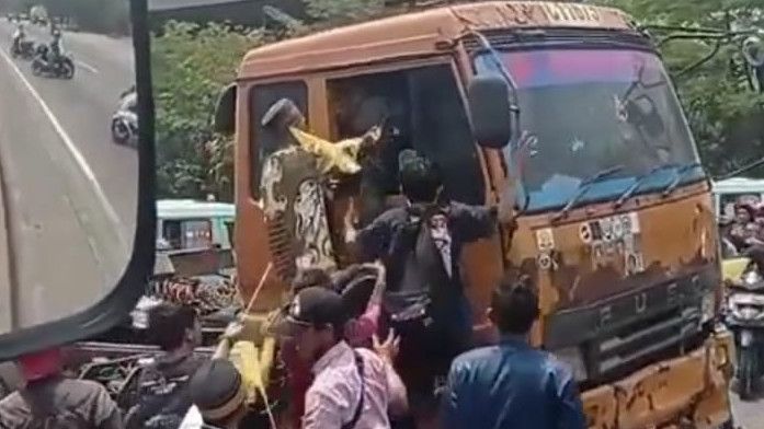 Viral Pengantar Jenazah Pukuli Sopir Kontainer di Cilincing Jakarta Utara