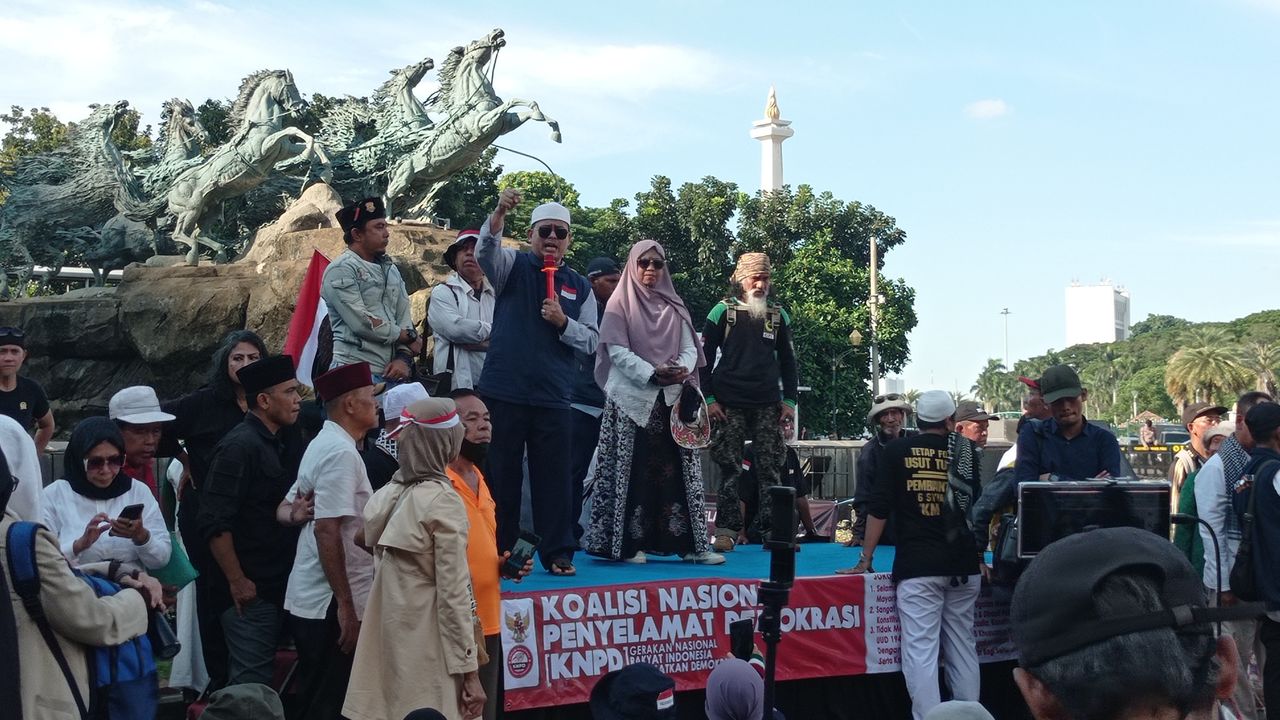 Massa Pendemo Tolak Hasil Pilpres 2024 di Patung Kuda Long March ke Istana