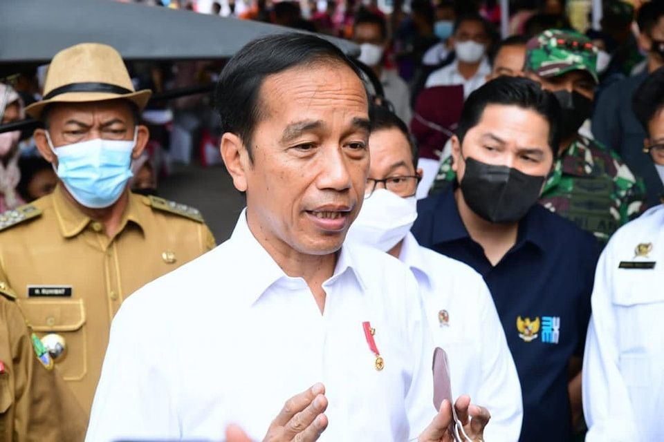 Jokowi Andalkan Aspal Buton, Ogah Impor pada Tahun 2024