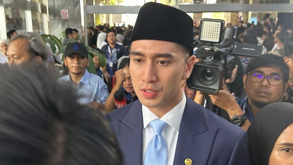 Saleh Daulay Sebut Artis dari PAN yang Masuk DPR Tampil Memukau, Kamu Sepakat?