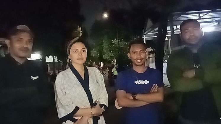 Nikita Mirzani Kembali Meradang, Kali Ini Rumahnya Diduga Diintai Sejumlah Orang Tak Dikenal