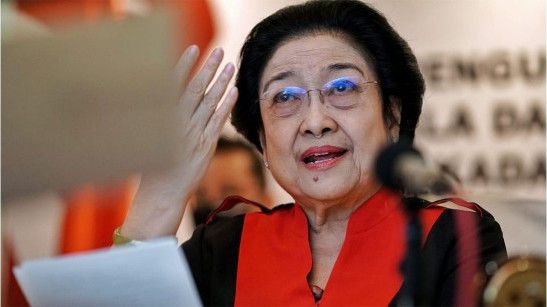 Megawati Titip Pesan ke Wakil Gibran: di Surakarta ada Bengawan Solo, Jangan Sampai Tenggelam