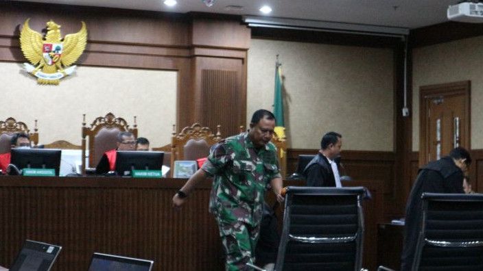 Perwira tinggi TNI AU Benarkan Dana Komando di Pengadaan Heli AW 101