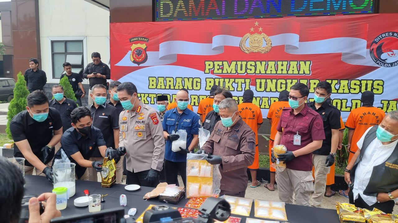 Polda Jabar Musnahkan 23 Kilogram Sabu, Tersangka Terancam Hukuman Seumur Hidup