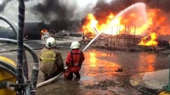 Sudah 4 Kali Kebakaran, Izin Pabrik Tiner di Tangerang Terancam Dicabut