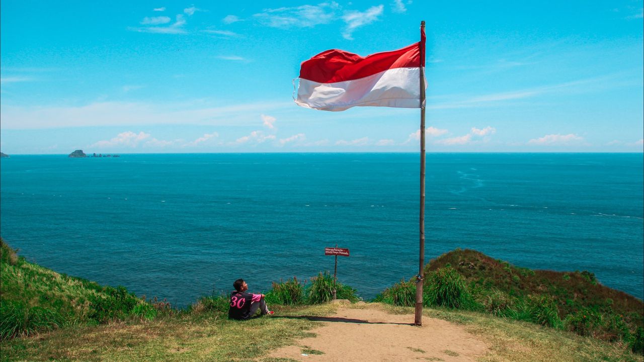 Jelajah 77 Destinasi Wisata Indonesia untuk Sambut Hari Kemerdekaan RI