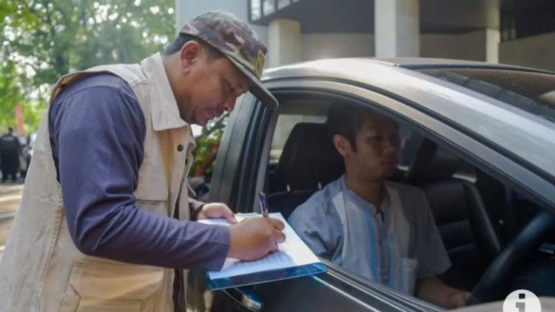 Pj Gubernur DKI Bakal Wajibkan ASN Eselon IV Gunakan Kendaraan Listrik