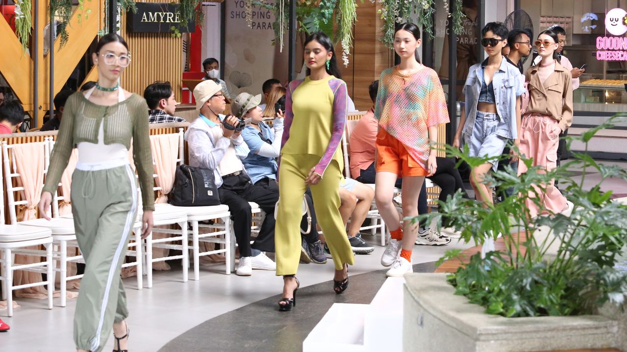 Dukung Industri Fashion Lokal, By The Sea PIK Gelar Fashion Show Bertema 'Local Wear Style'