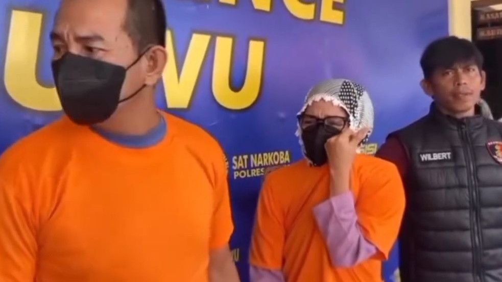 Calo Wanita Penerima Polri di Kabupaten Luwu Sulsel Menangis Usai Ditangkap