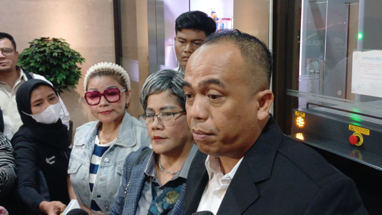 Dipanggil ke Bareskrim Jumat Depan, Lisa Mariana Tegas Tak Pernah Ngemis Damai ke Ridwan Kamil