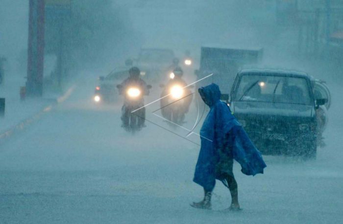 Hari Ini, Jakarta Bakal Diguyur Hujan Disertai Petir