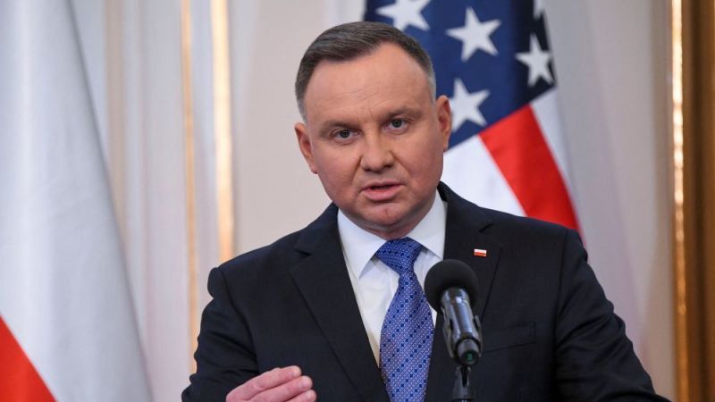 Presiden Polandia: Ukraina Berhak Tentukan Masa Depannya Sendiri