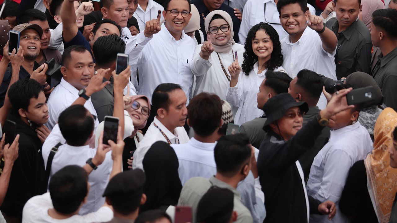 Anies Minta Relawan dan Pendukungnya Dokumentasikan Seluruh Keanehan Pemilu 2024