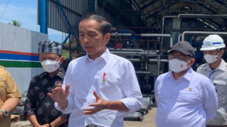 Jokowi: Kabupaten Buton Harus Jadi Industri Aspal Bukan Tambang