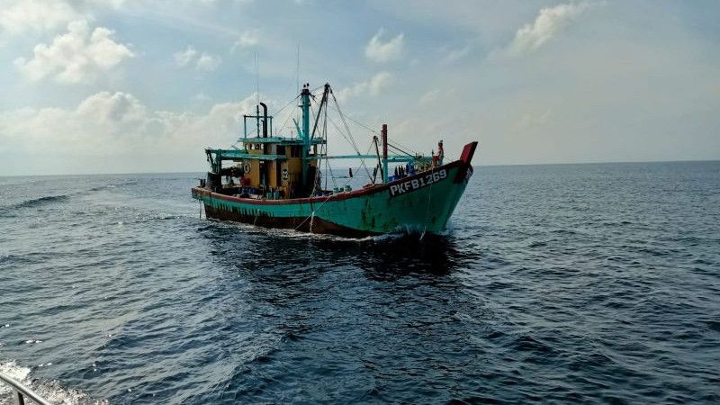 KKP Tangkap Dua Kapal Ikan Berbendera Malaysia