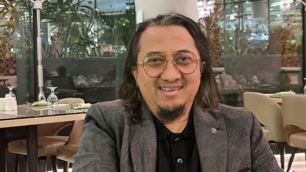 Penampilan Terbaru Ustaz Yusuf Mansur Bikin Pangling, Pamer Rambut Gondrong, Netizen: : Mirip Andre Taulany