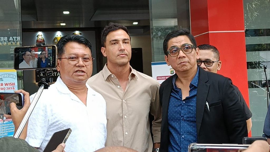 Dituduh Selingkuh Lewat Pinterest hingga Hamili Sabrina Alatas, Hamish Daud: Itu Teman