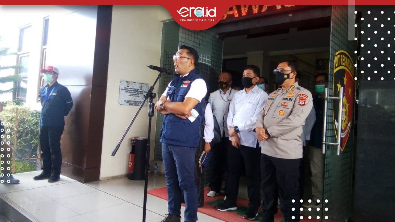 Ridwan Kamil Pertanyakan Kerumunan di Bandara Soekarno Hatta tak Dipersoalkan