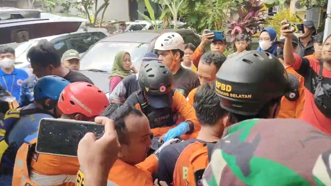 Balita yang Hanyut di Selokan di Tangerang Selatan Ditemukan Tak Bernyawa Setelah 19 Jam