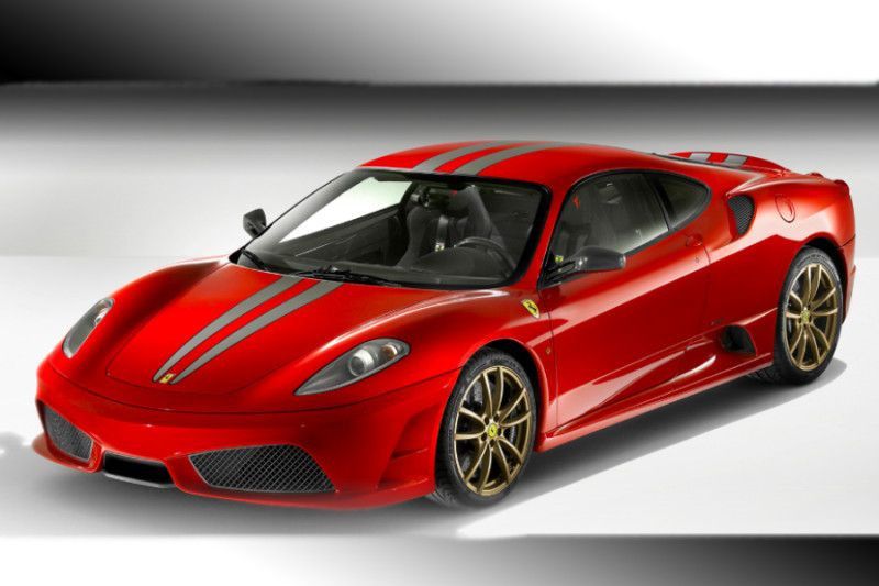 Ferrari Tarik Hampir Seluruh Mobil Produksi 2005, Kenapa?