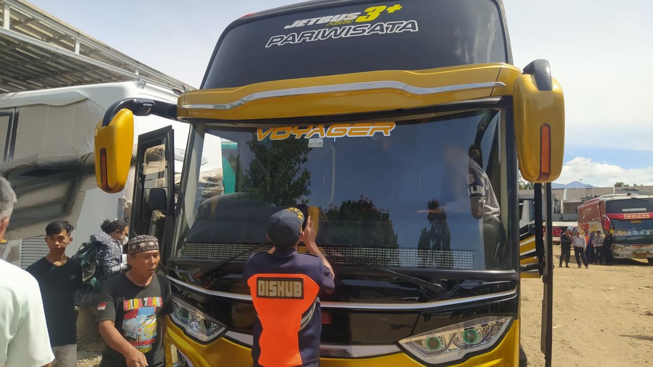 Petugas Temukan Bus Angkutan Mudik Lebaran Tak Layak Jalan di Kota Cimahi