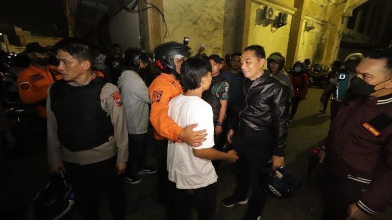 Wali Kota Surabaya Sebut Perusuh di Sukolilo Bukan Gangster, tapi Dua Perguruan Silat