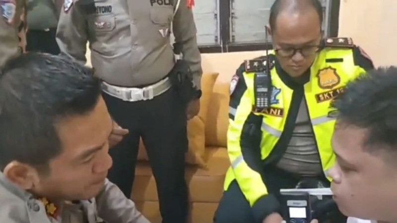 Viral Satu Tewas Akibat Tabrakan Beruntun di Surabaya, Pelaku Terpengaruh Alkohol